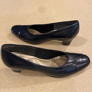 Auditions Elegant Black Women's Shoes EUC
